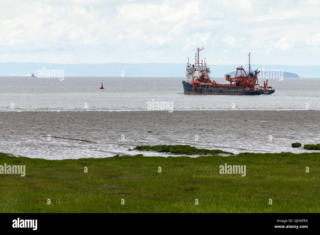 Arco dart suction (hopper) dredger ship off the coast of severn estuary newport south wales at 67.7 m long 13 m wide the vessel was made in 1990 Stock Photo