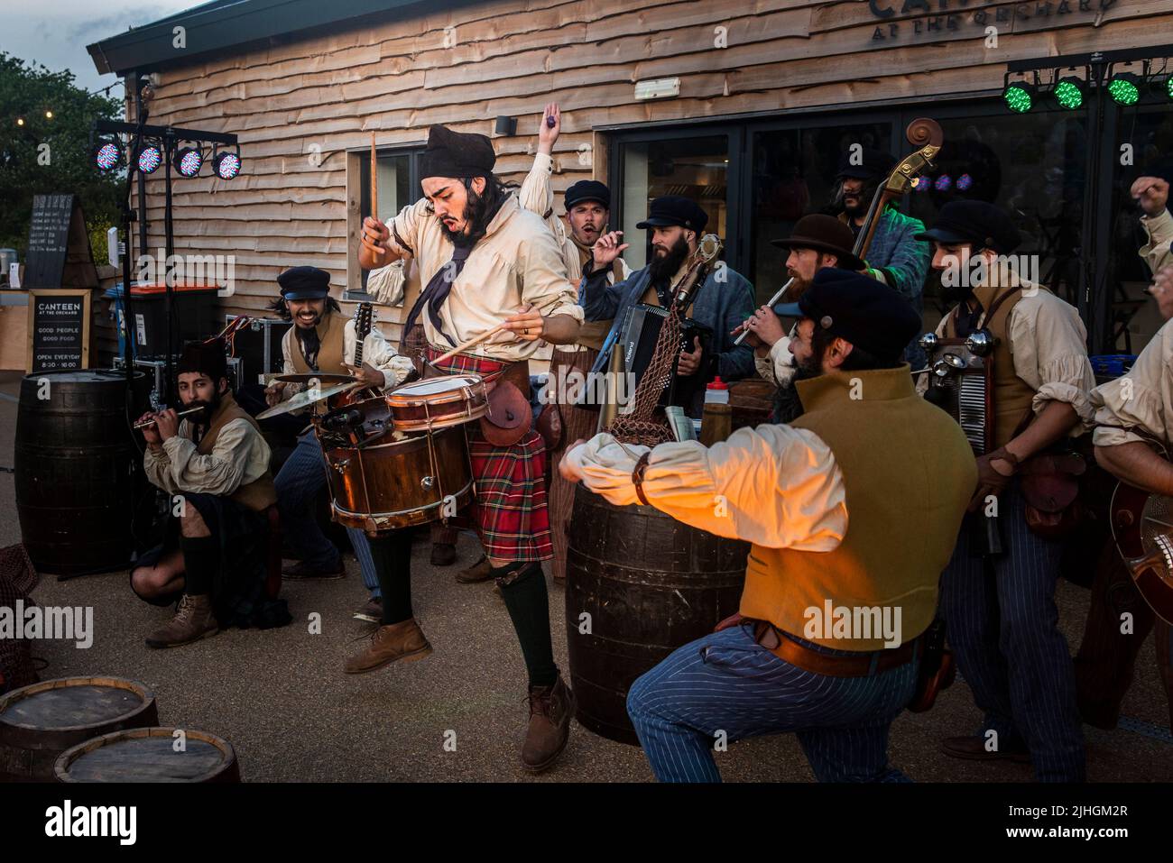 The Old Time Sailors performing at the Newquay Orchard amphitheatre in Cornwall. Stock Photo