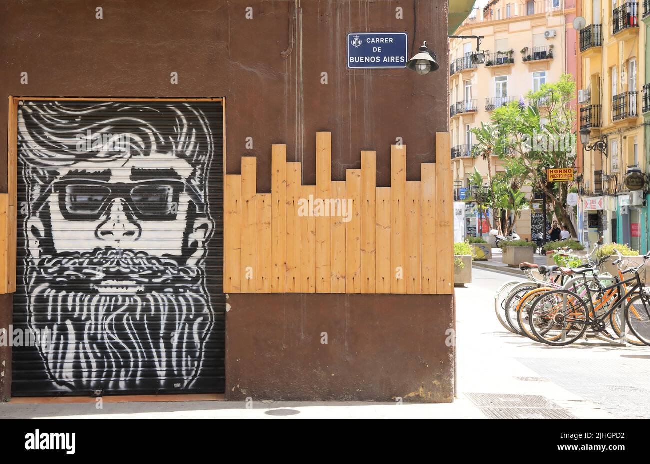 Russafa, Valencia's trendy neighbourhood and cultural and artistic hub ...