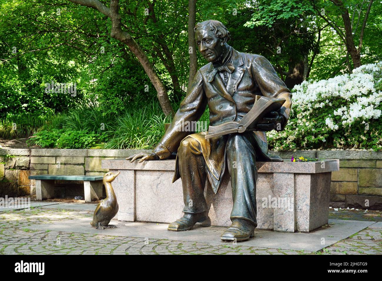 Hans Christian Andersen statue, Central Park, Manhattan, New York City