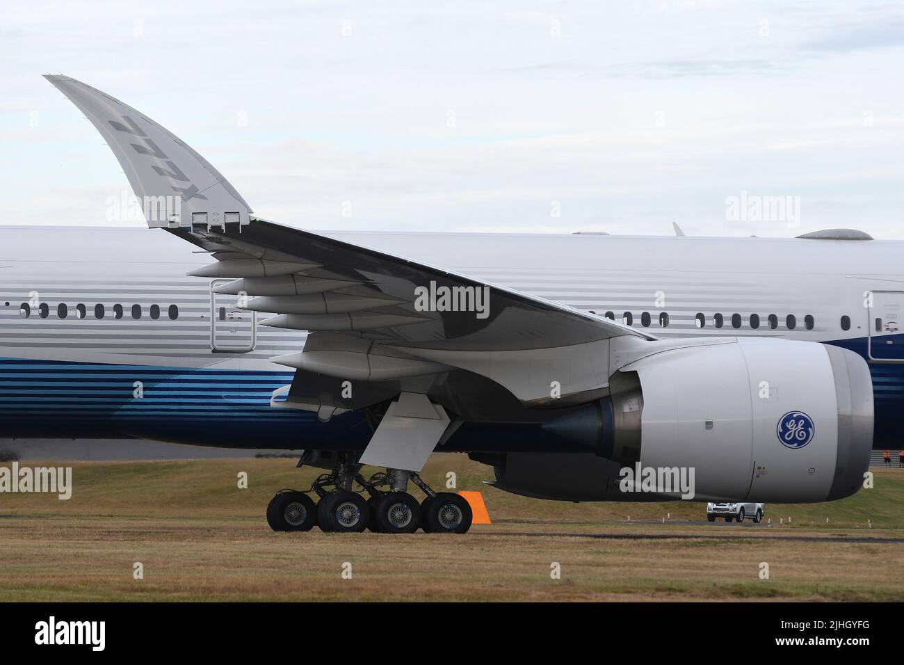 BOEING 7779X AT FARNBOROUGH INTERNATIONAL AIRSHOW. THIS NEW VARIANT