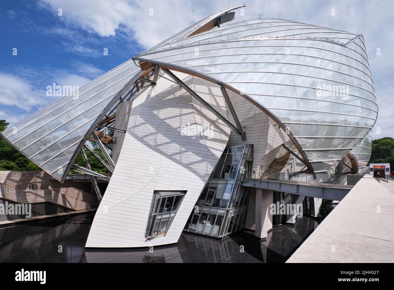 Louis Vuitton Foundation Designed by Frank Gehry Editorial Stock