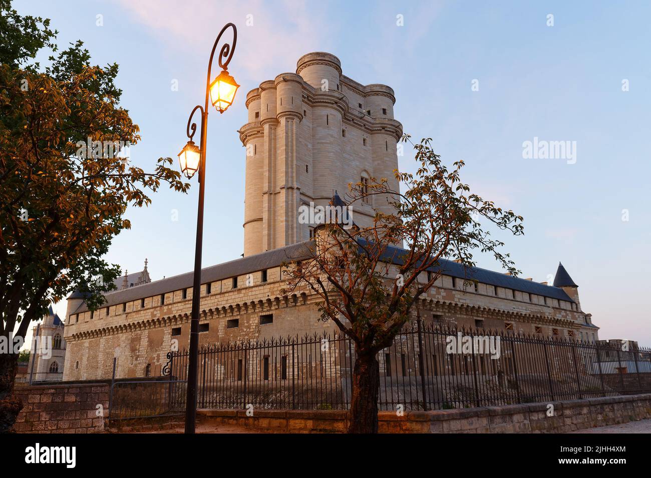 Vincennes castle hi-res stock photography and images - Alamy