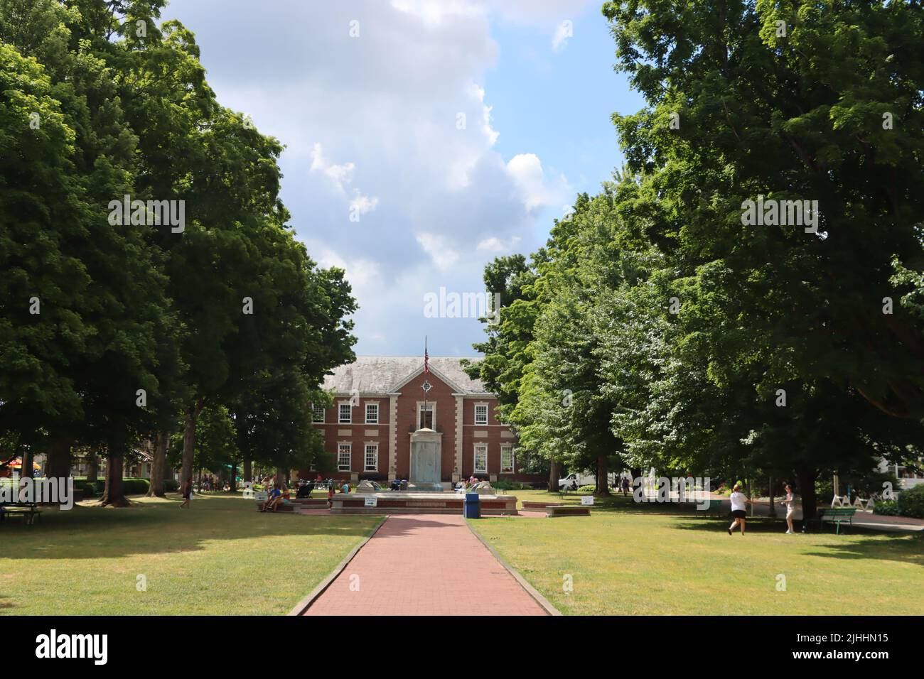 Bestor plaza park hires stock photography and images Alamy