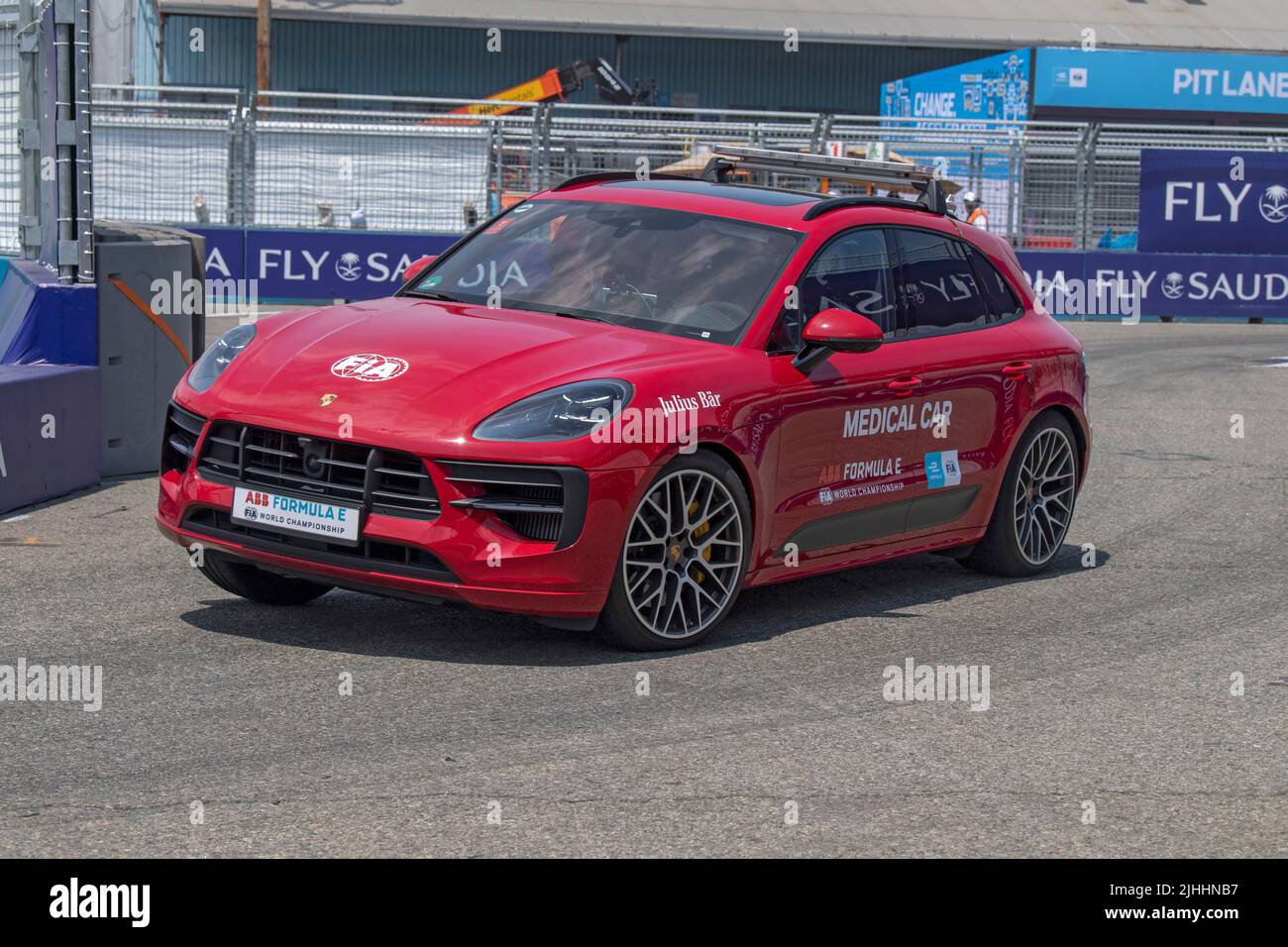 NEW YORK, NY - JULY 17: Medical Car drives on the track at start of the ABB FIA Formula E Championship, New York City E-Prix Season 8 Round 12, on July 17, 2022 in the Brooklyn borough of New York City. Stock Photo