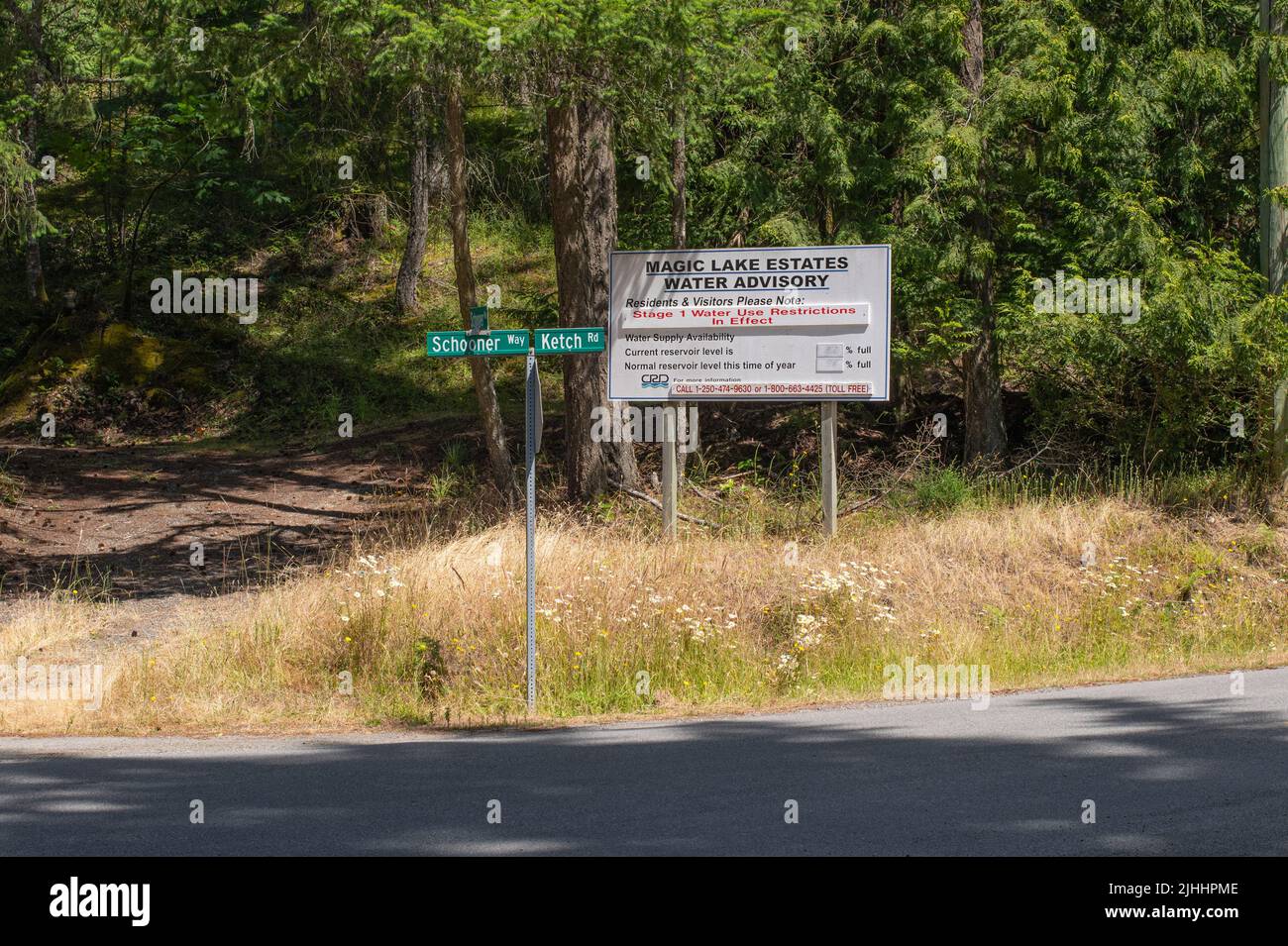 Water advisory for Magic Lake Estates, North Pender Island Stock Photo