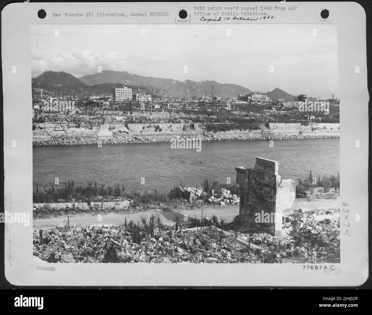 Pacific Air Command, U.S. Army, 3 August, 1946 - Looking Across One Of The Rivers That Flow Through The Ruins Of Hiroshima, Japan, The Awe Inspiring Sight Of Such A Large City Almost Completely Demolished By One Atomic Bomb Seems Unbelievable. The Barren Stock Photo