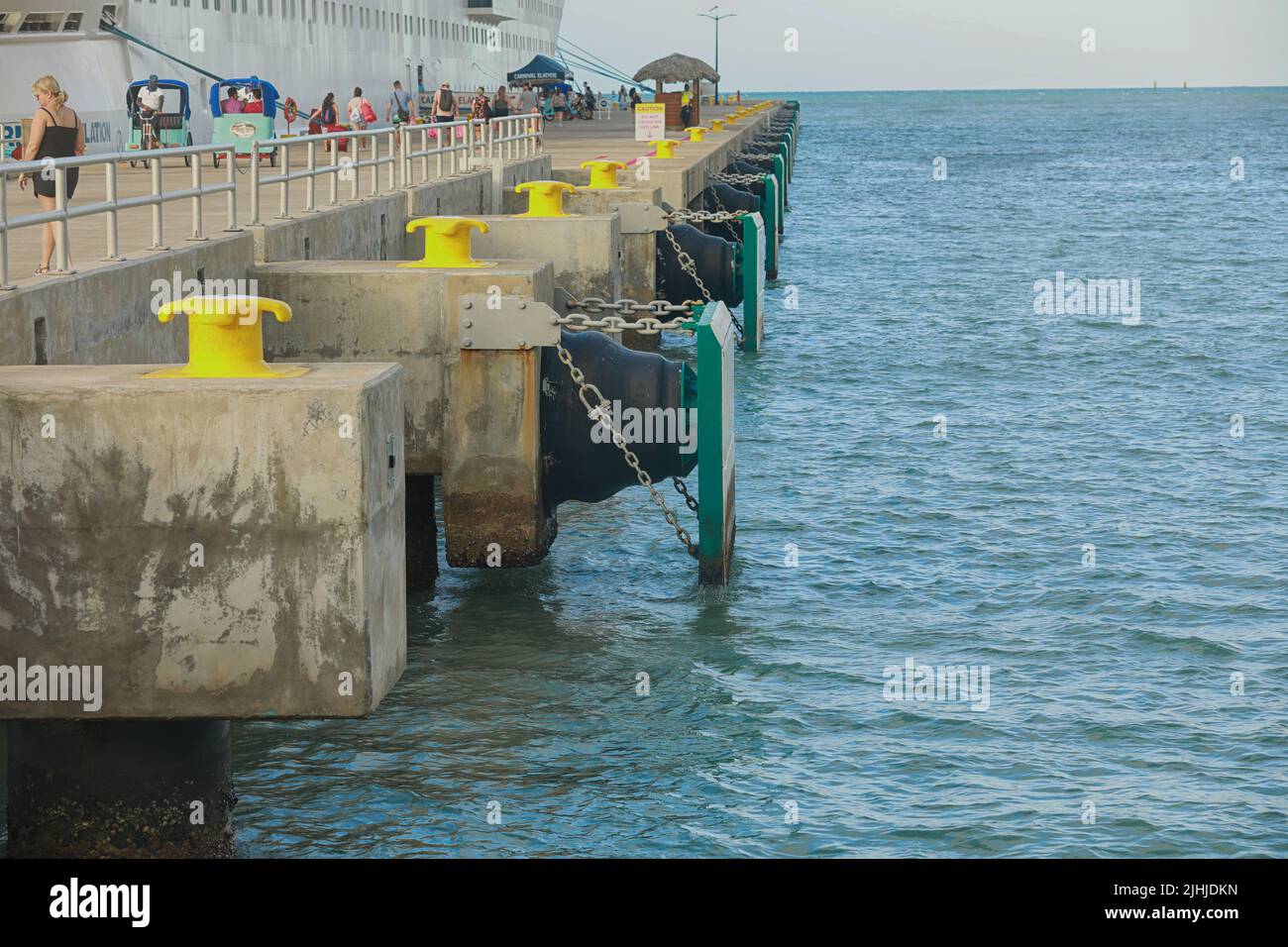 metal pylon mooring on the port pier Stock Photo - Alamy