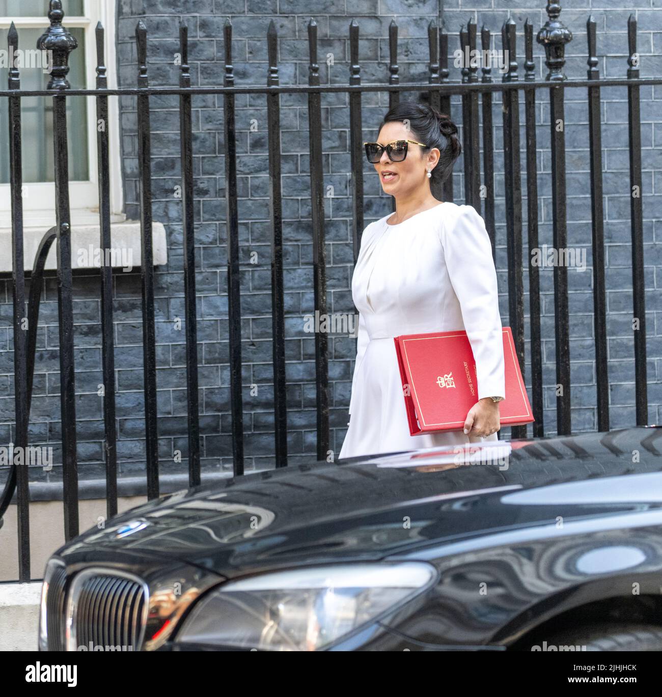 London, UK. 19th July, 2022. Pritti Patel, Home Secretary, arrives at Boris Johnson's last scheduled cabinet meeting at 10 Downing Street London. Credit: Ian Davidson/Alamy Live News Stock Photo
