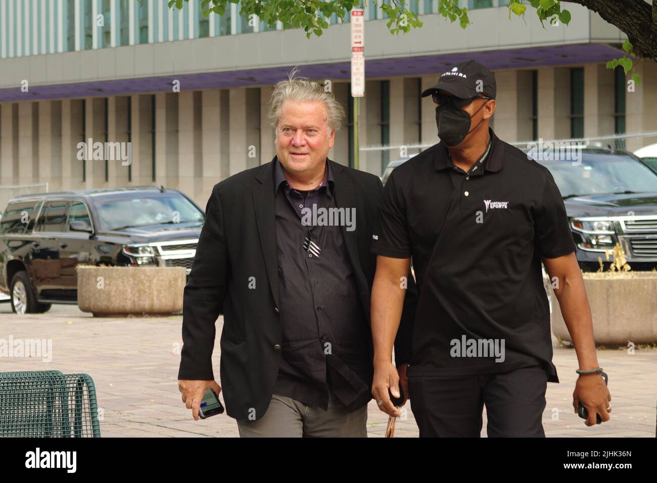 Washington, DC, 19 Jul 2022, Former Trump strategist Steve Bannon arrives for day two of his contempt trial at the E. Barrett Prettyman Federal Courthouse. Credit: Philip Yabut/Alamy Live News Stock Photo