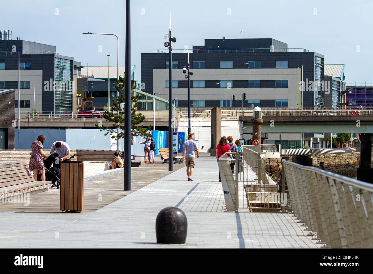 july weather for dundee