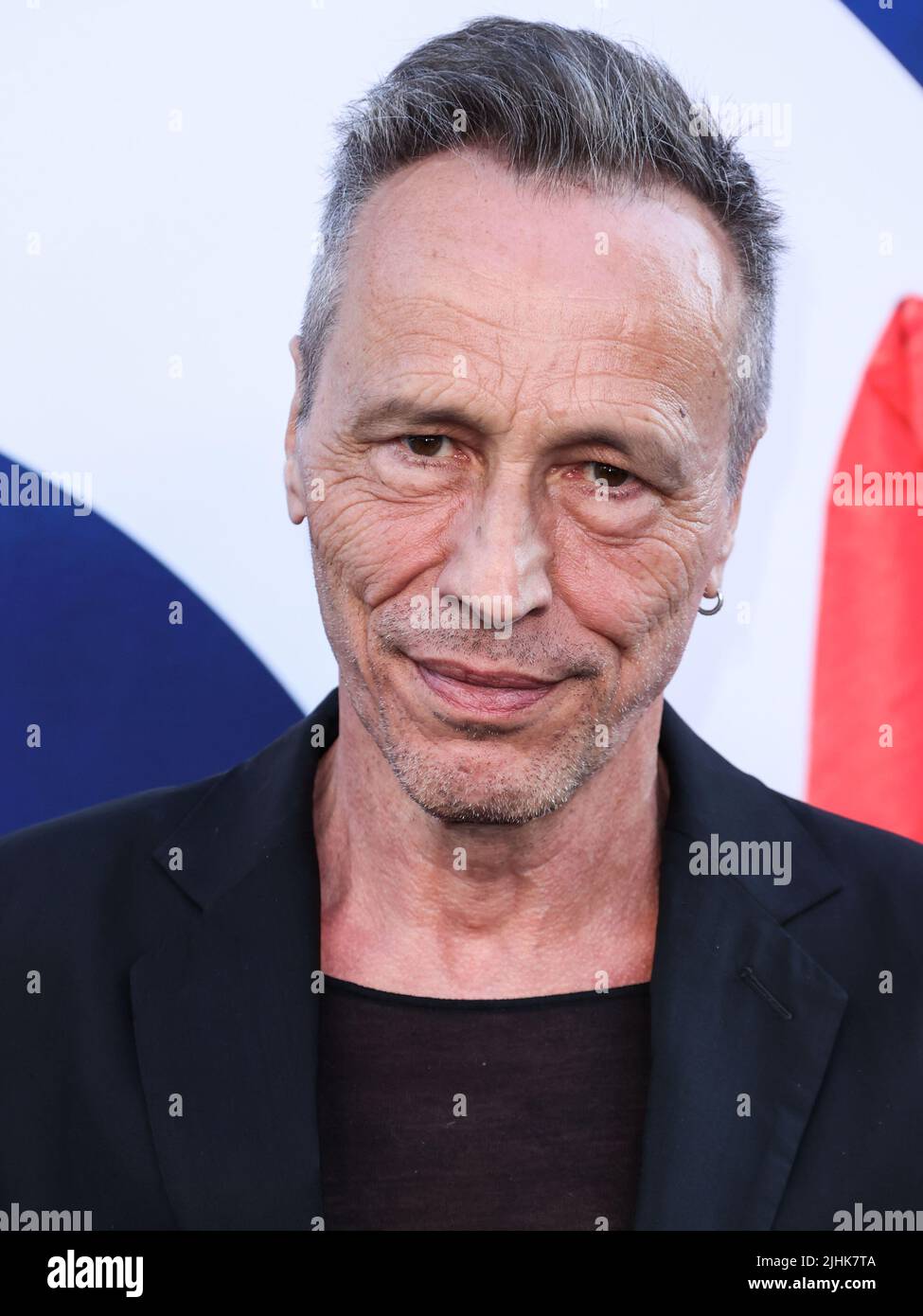 michael wincott born on the fourth of july