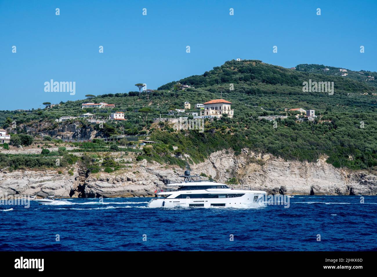 Ferry view on  Italy's Amalfi Coast from Positano to Sorrento harbour Stock Photo