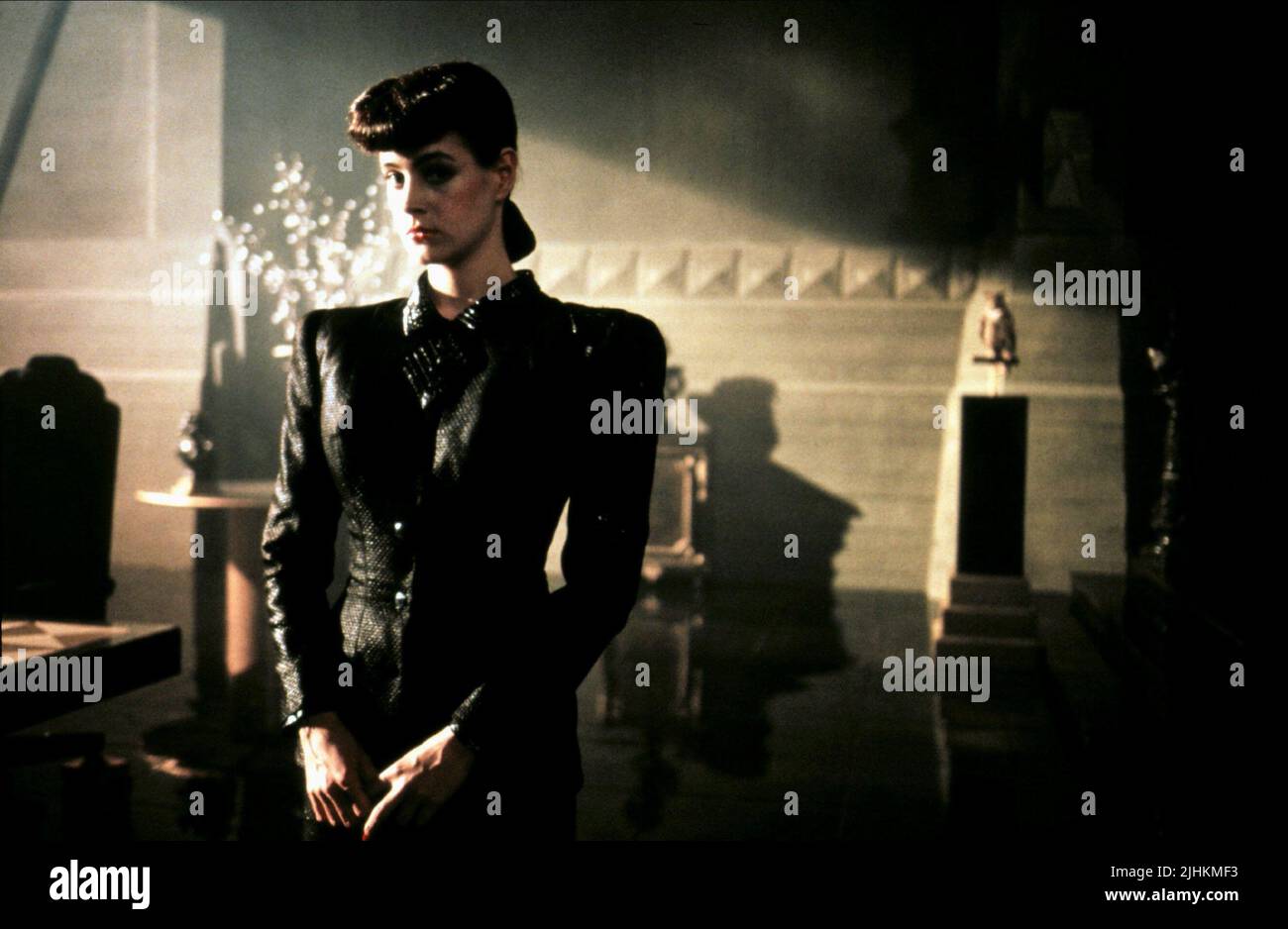 Sean young blade runner hi-res stock photography and images - Alamy