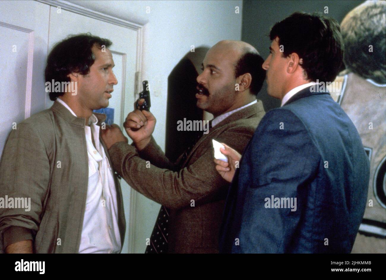 CHEVY CHASE, JAMES AVERY, TONY LONGO, FLETCH, 1985 Stock Photo Alamy
