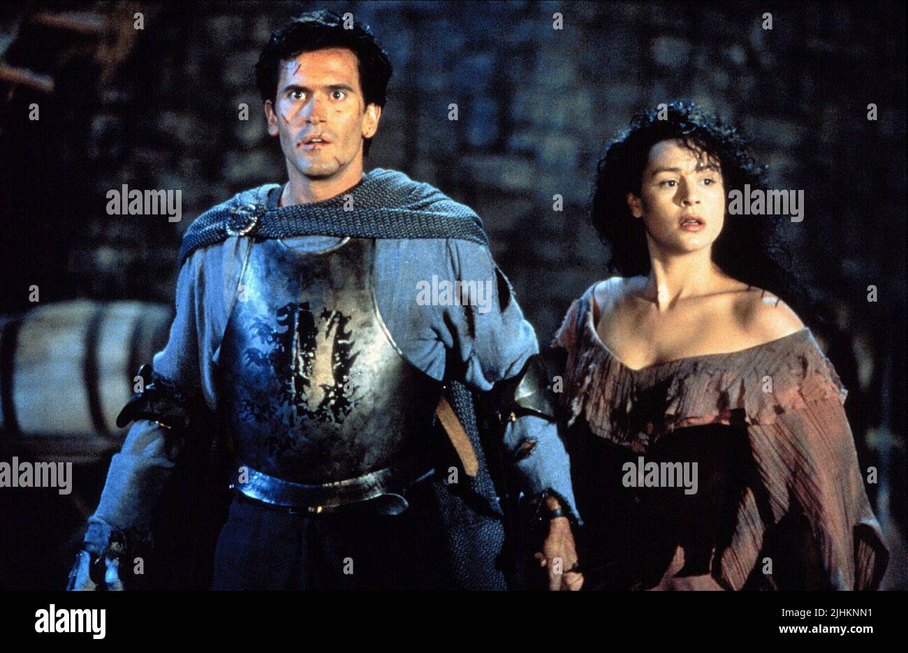 BRUCE CAMPBELL, EMBETH DAVIDTZ, ARMY OF DARKNESS, 1992 Stock Photo