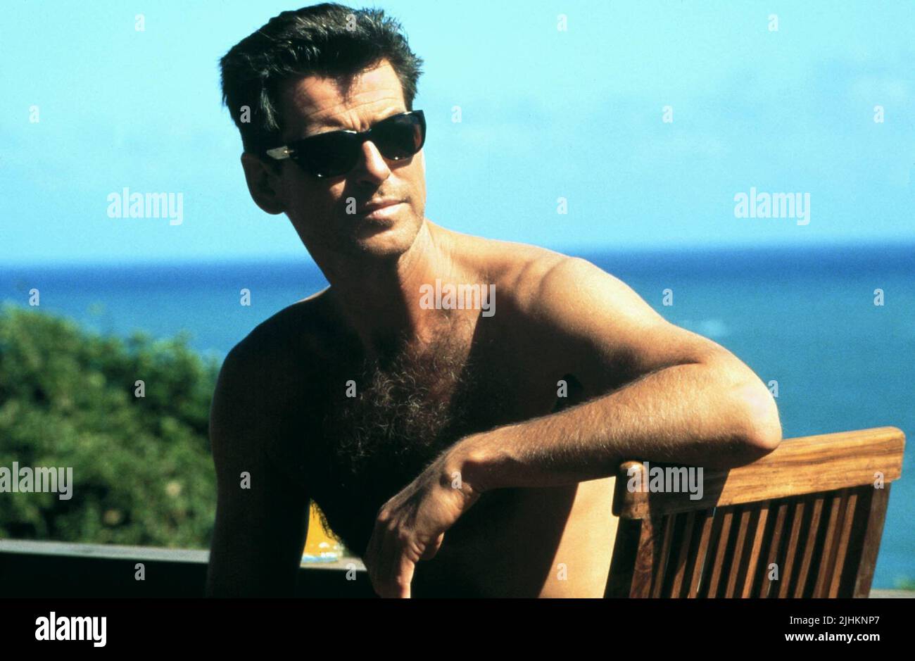 LOS ANGELES, CA. c.1993: Actor Pierce Brosnan. File photo © Paul  Smith/Featureflash Stock Photo - Alamy