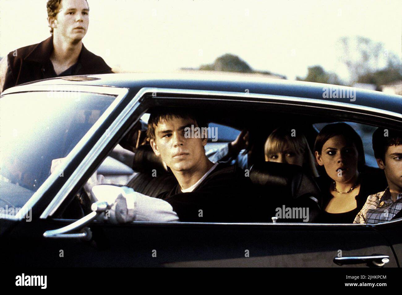 SHAWN HATOSY, JOSH HARTNETT, CLEA DUVALL, THE FACULTY, 1998 Stock Photo