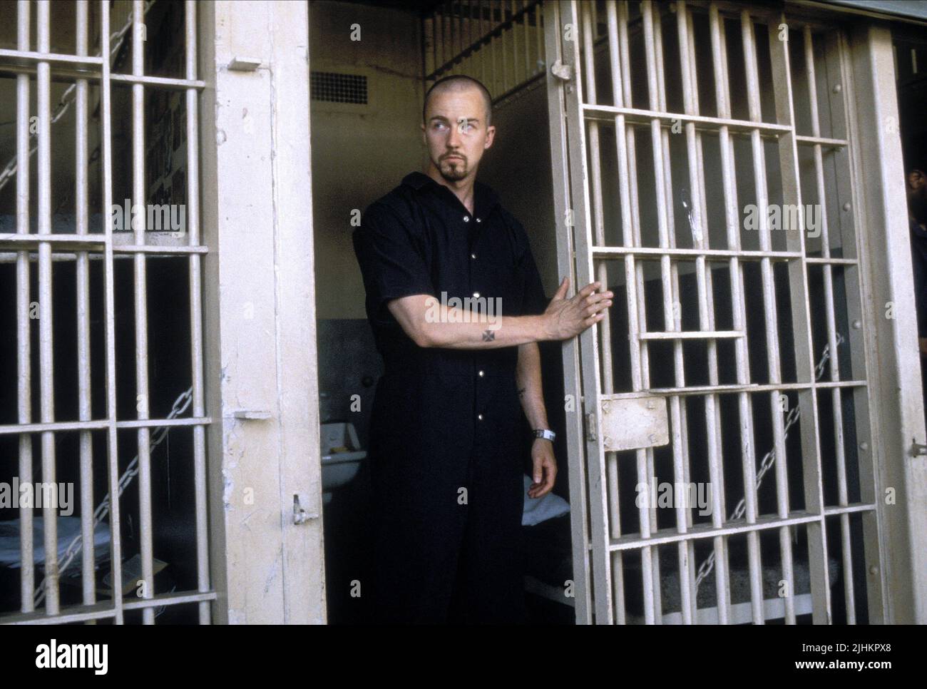 EDWARD NORTON, AMERICAN HISTORY X, 1998 Stock Photo - Alamy