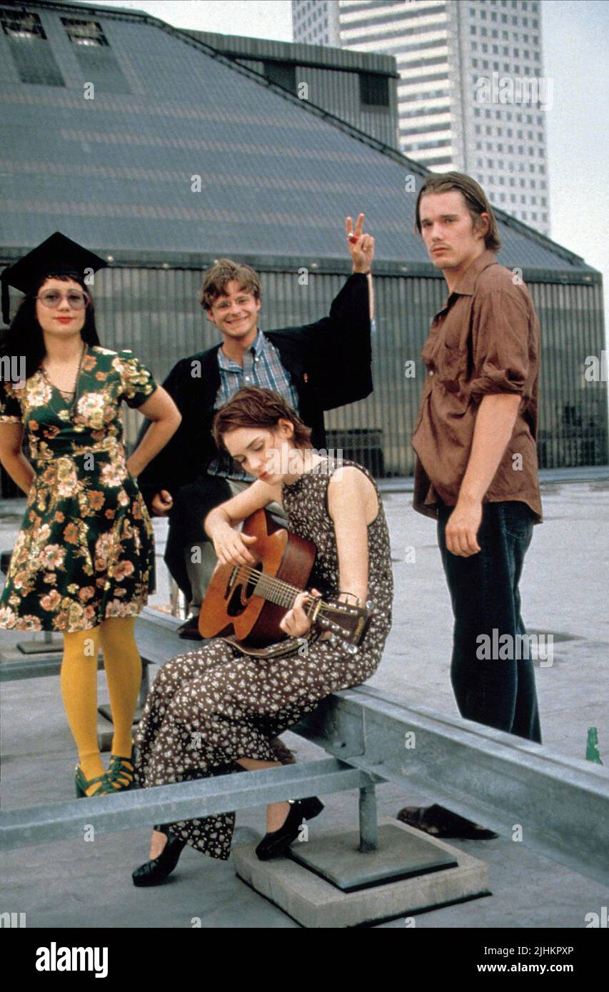 JANEANE GAROFALO, STEVE ZAHN, WINONA RYDER, ETHAN HAWKE, REALITY BITES, 1994 Stock Photo