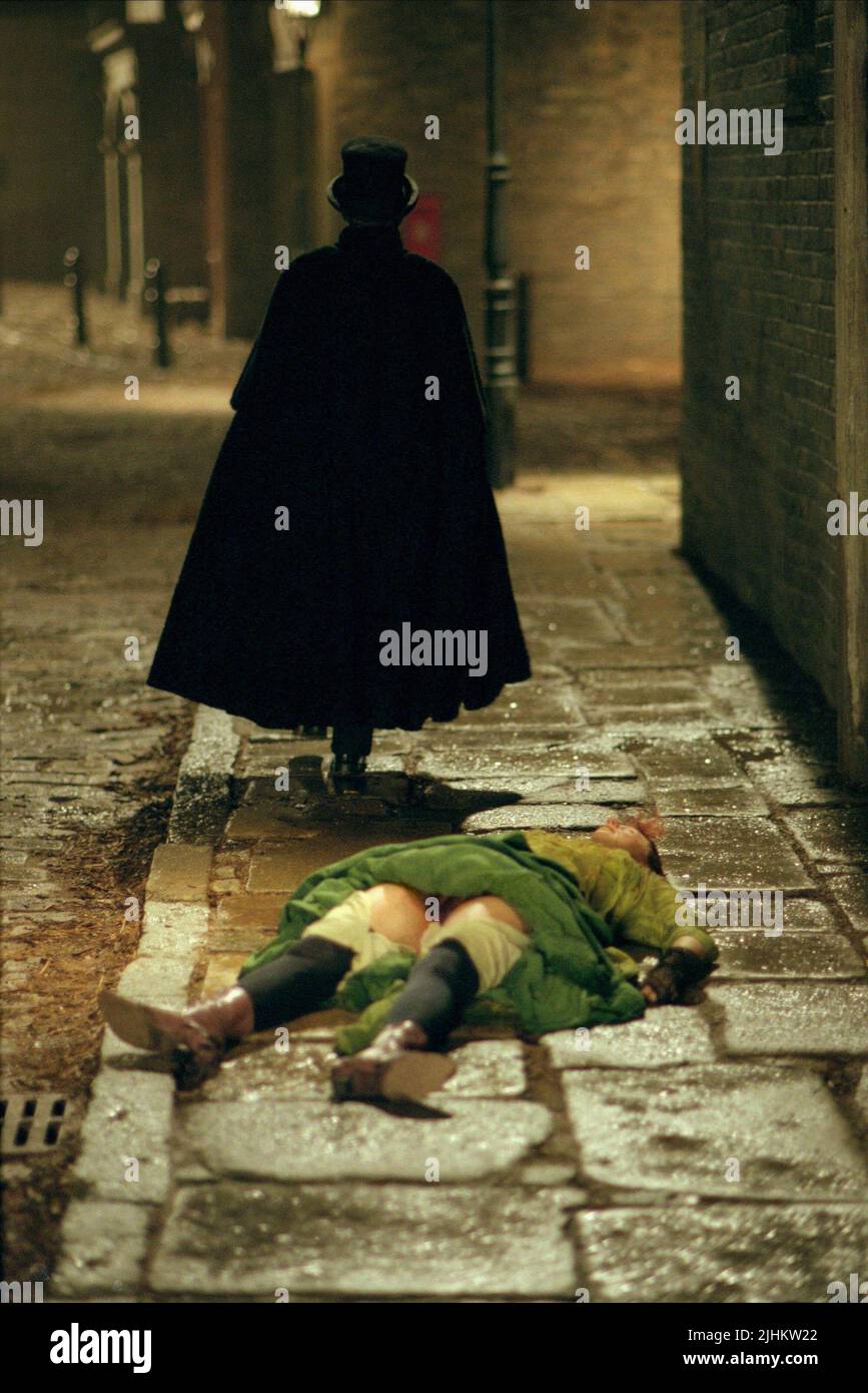 THE RIPPER LEAVES VICTIM, FROM HELL, 2001 Stock Photo - Alamy