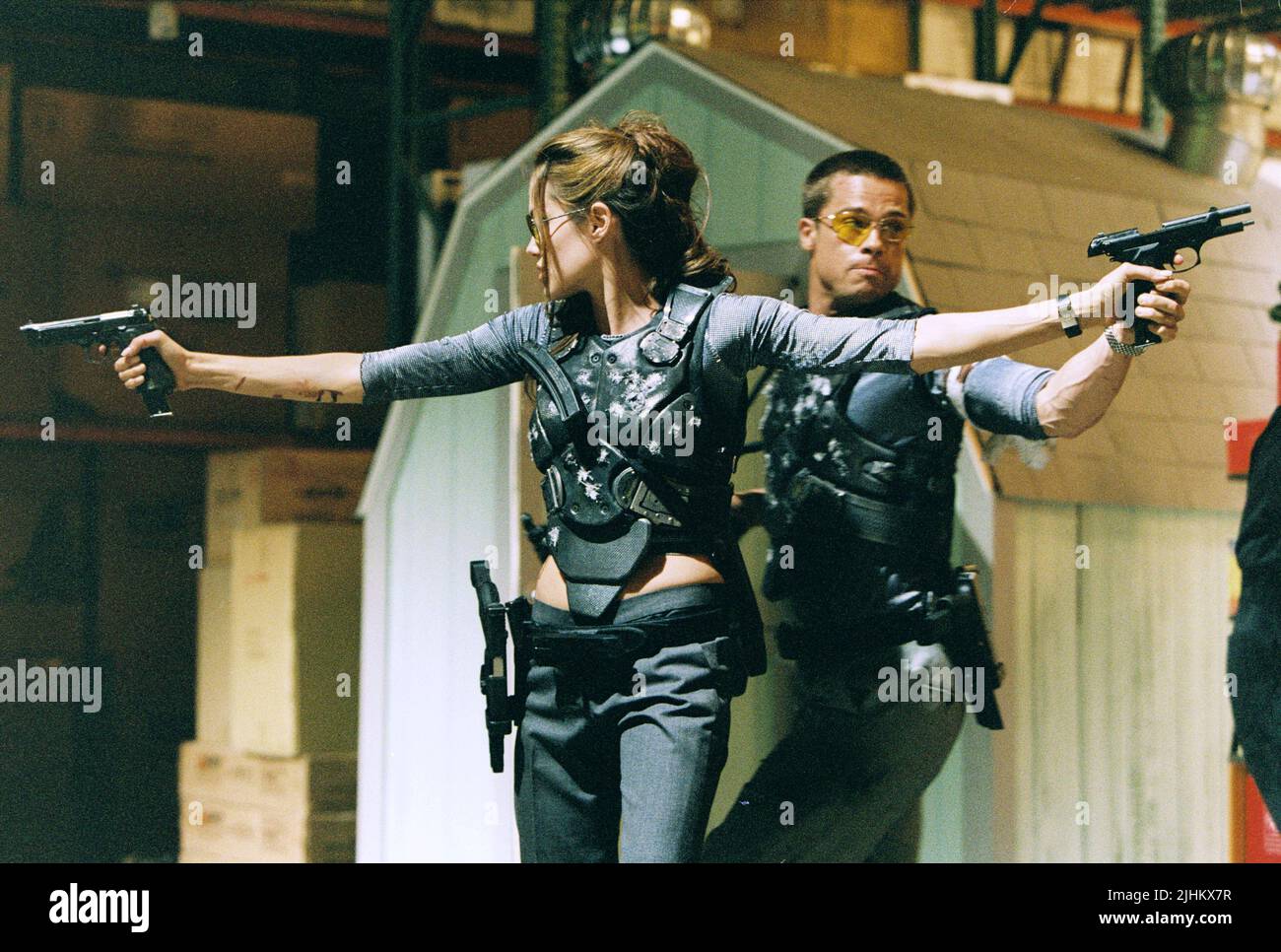 ANGELINA JOLIE, BRAD PITT, MR. and MRS. SMITH, 2005 Stock Photo - Alamy