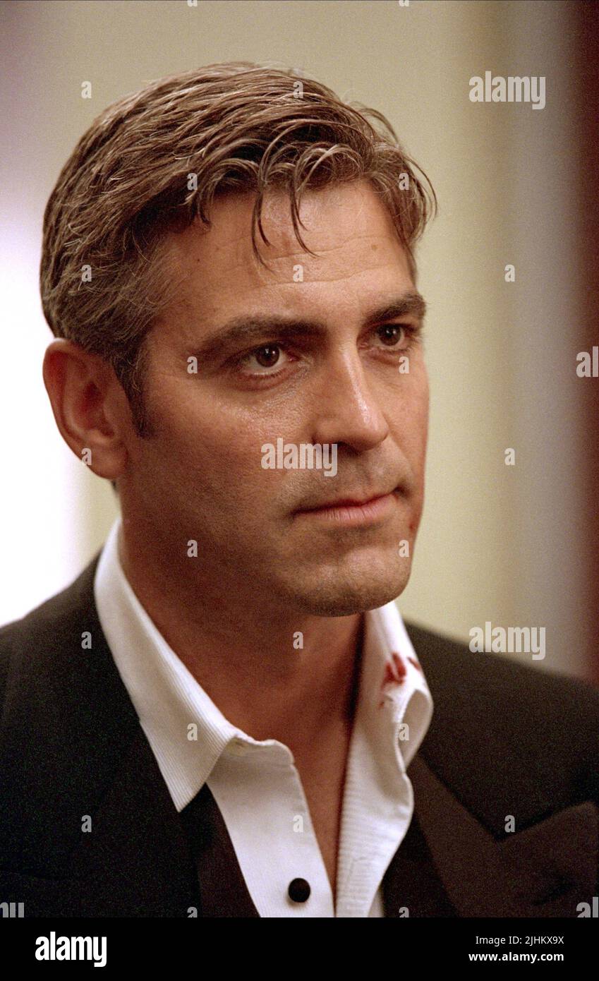 GEORGE CLOONEY, OCEAN'S ELEVEN, 2001 Stock Photo