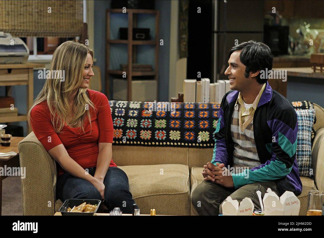 Kaley cuoco the big bang theory hi-res stock photography and images - Alamy