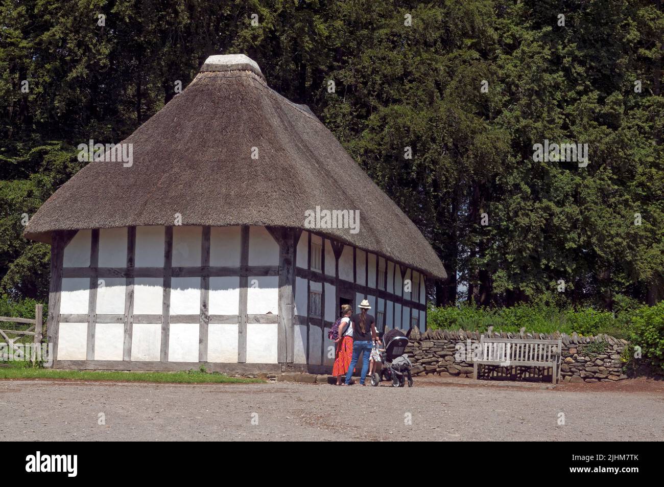 Abernodwydd Farmhouse, 1678, St Fagans National Museum of History ...