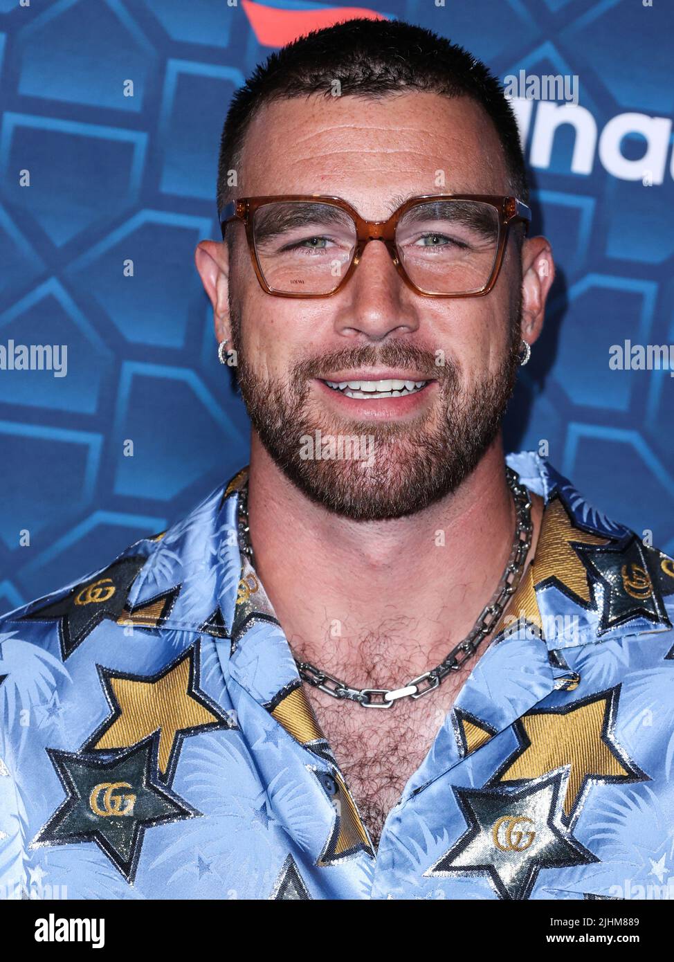 Travis kelce red carpet hi-res stock photography and images - Alamy