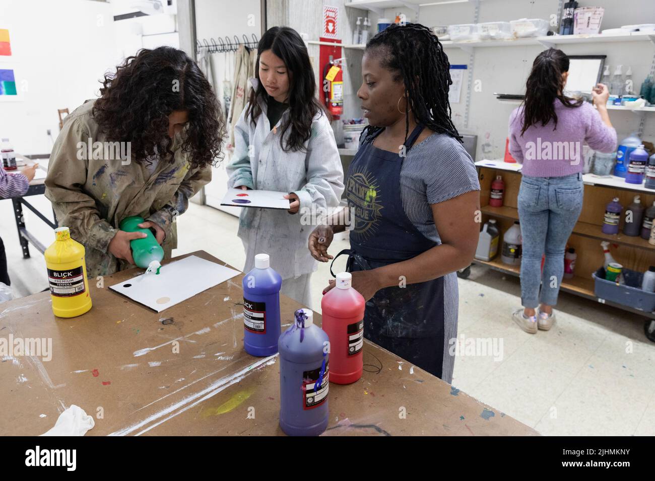 School art class hires stock photography and images Alamy