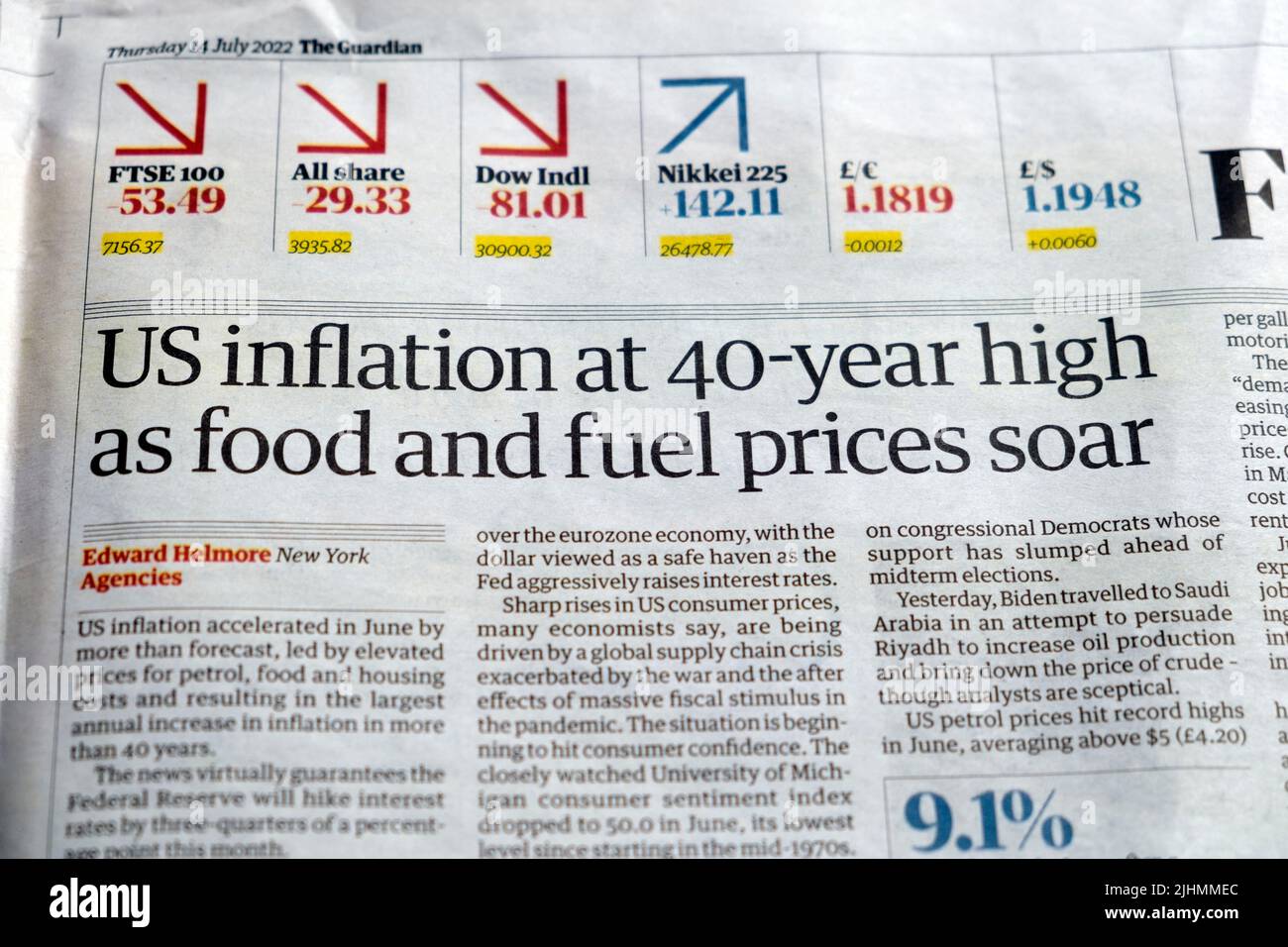 'US inflation at 40 year high as food and fuel prices soar' Guardian newspaper headline financial clipping 14 July 2022 London UK Stock Photo