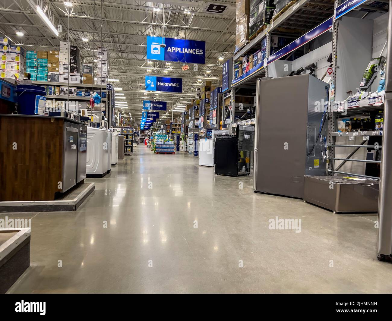 Mill Creek, WA USA - circa June 2022: Wide view of the appliance section inside a Lowe's home improvement store. Stock Photo