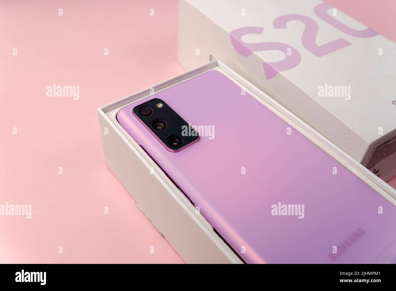 Tyumen, Russia-July 18, 2022: Samsung S20 FE cellphone, Fan Edition. Samsung is a South Korean multinational electronics company. Stock Photo
