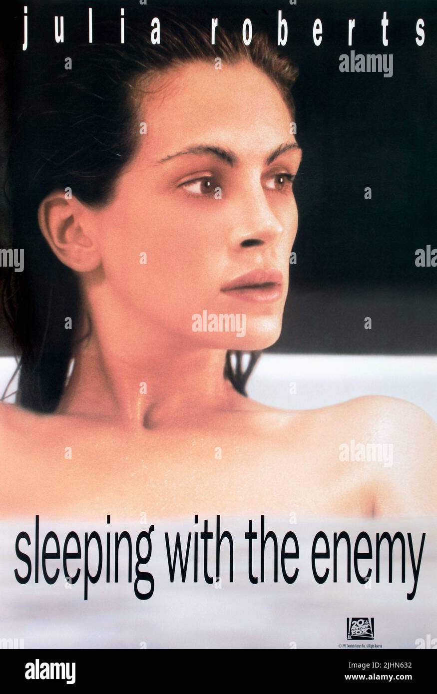 JULIA ROBERTS FILM POSTER, SLEEPING WITH THE ENEMY, 1991 Stock Photo