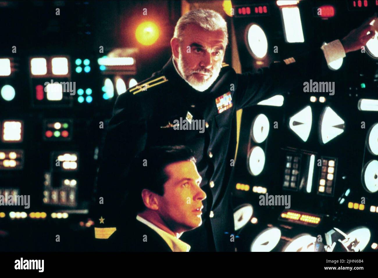 SEAN CONNERY, ALEC BALDWIN, THE HUNT FOR RED OCTOBER, 1990 Stock Photo