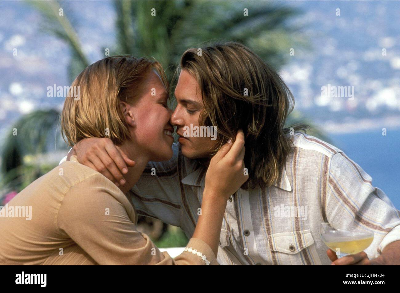 Blow (2001) johnny depp hi-res stock photography and images - Alamy