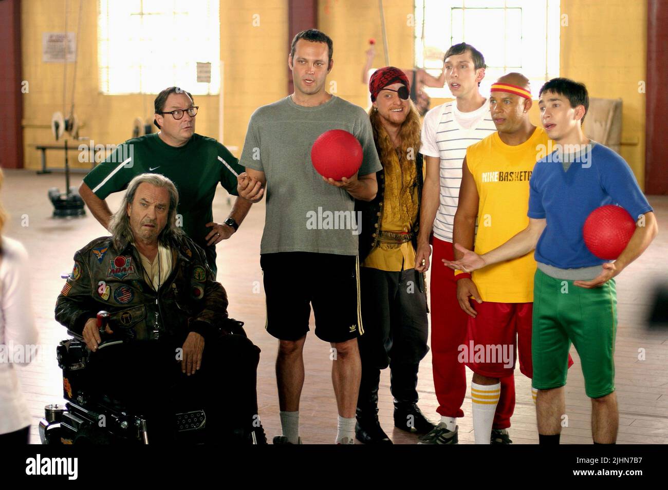 RIP TORN, STEPHEN ROOT, VINCE VAUGHN, ALAN TUDYK, JOEL DAVID MOORE, CHRIS WILLIAMS, JUSTIN LONG, DODGEBALL: A TRUE UNDERDOG STORY, 2004 Stock Photo