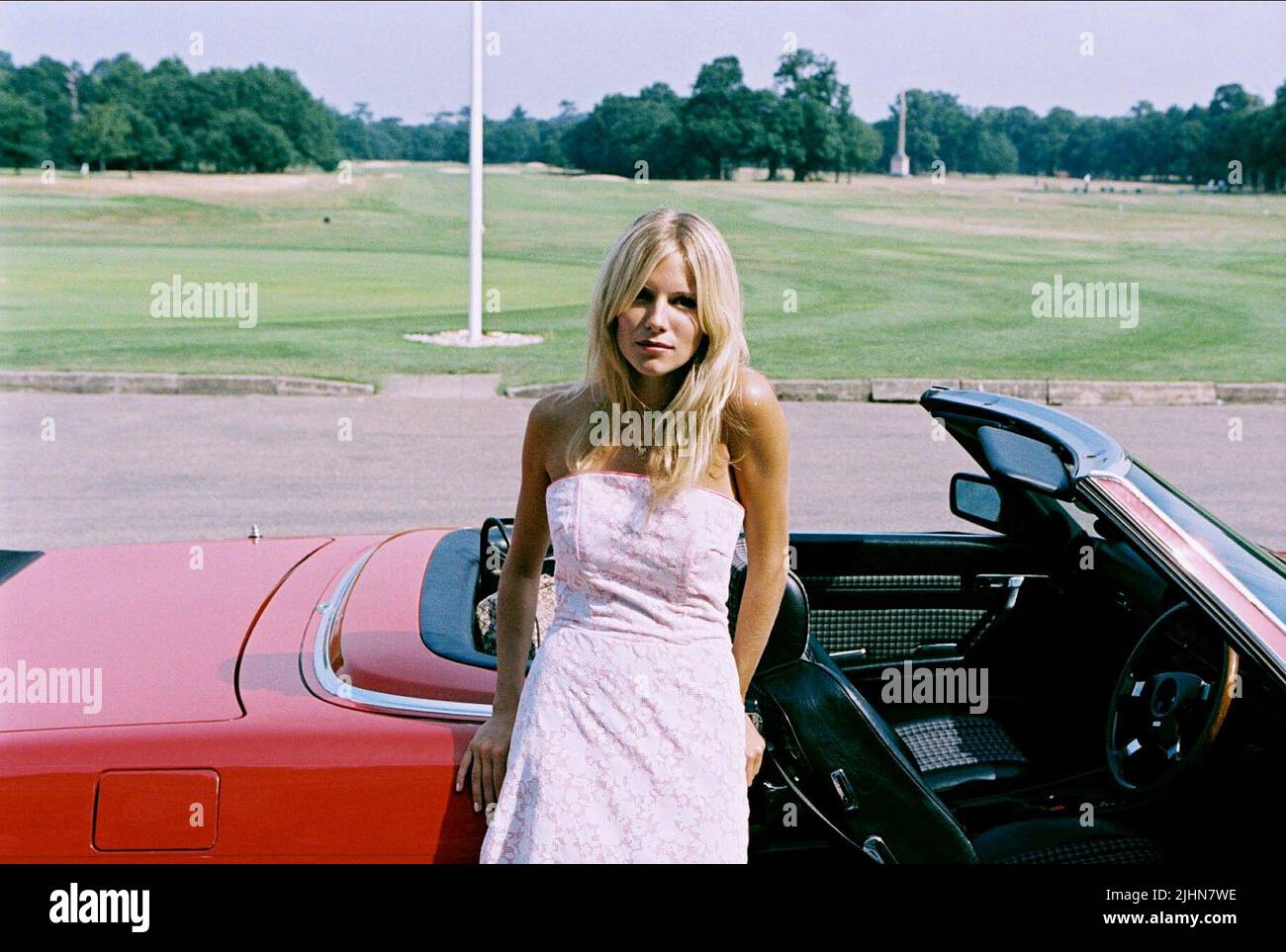 SIENNA MILLER, LAYER CAKE, 2004 Stock Photo Alamy