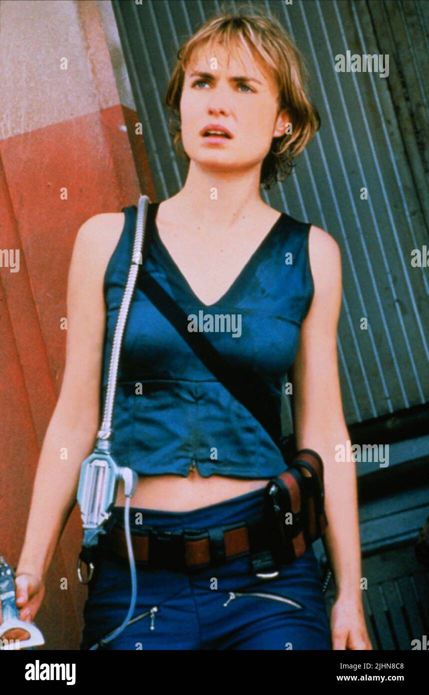 Radha mitchell pitch black hi-res stock photography and images - Alamy