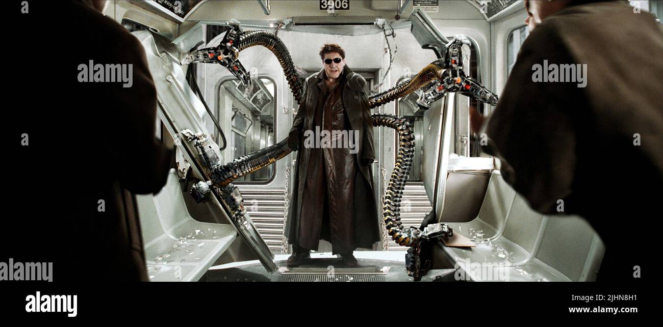 ALFRED MOLINA, SPIDER-MAN 2, 2004 Stock Photo