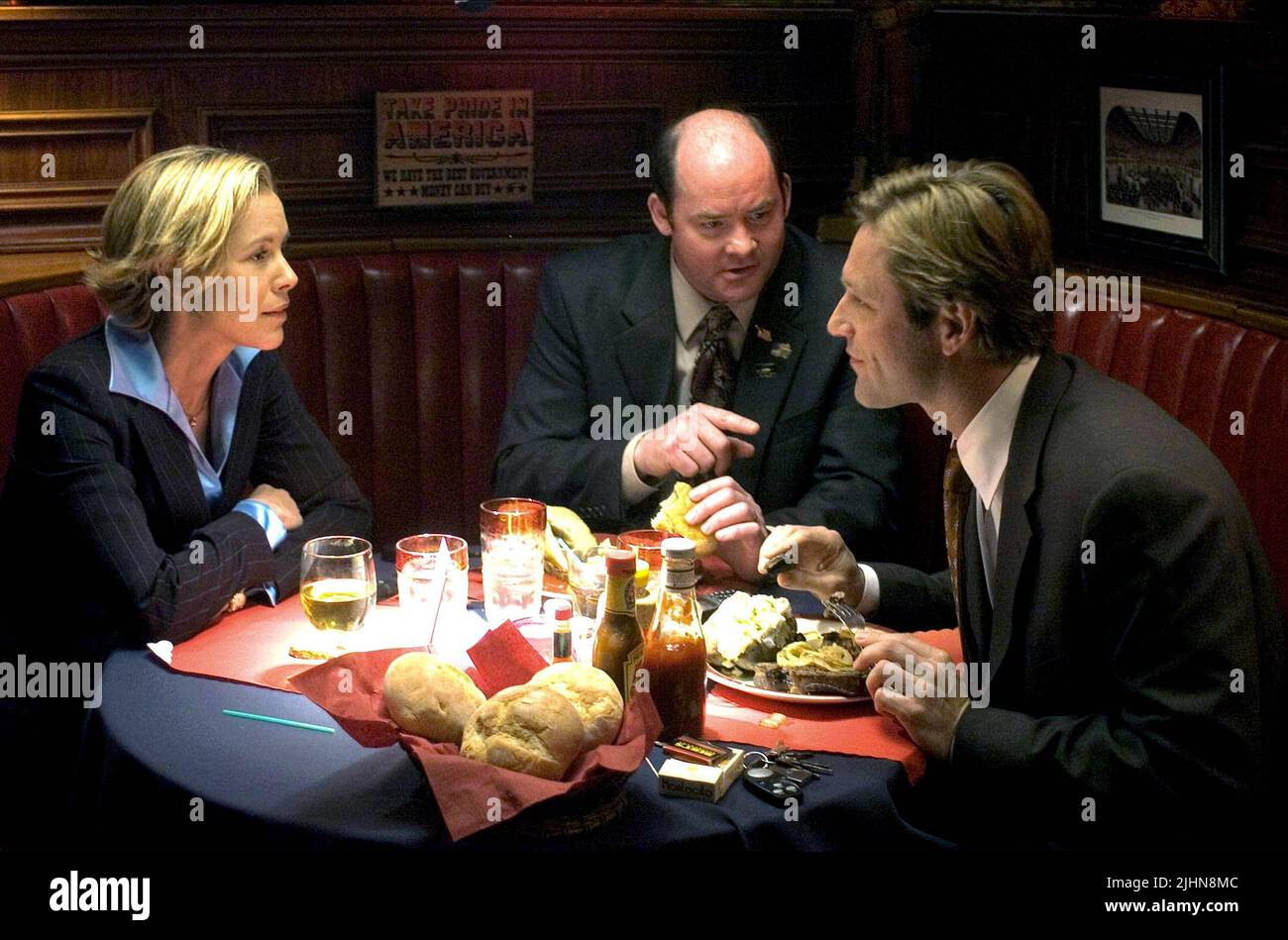 maria bello smoking cigarettes THANK YOU FOR Date: 2005 Stock Photo Maria Bello, Molly Parker and