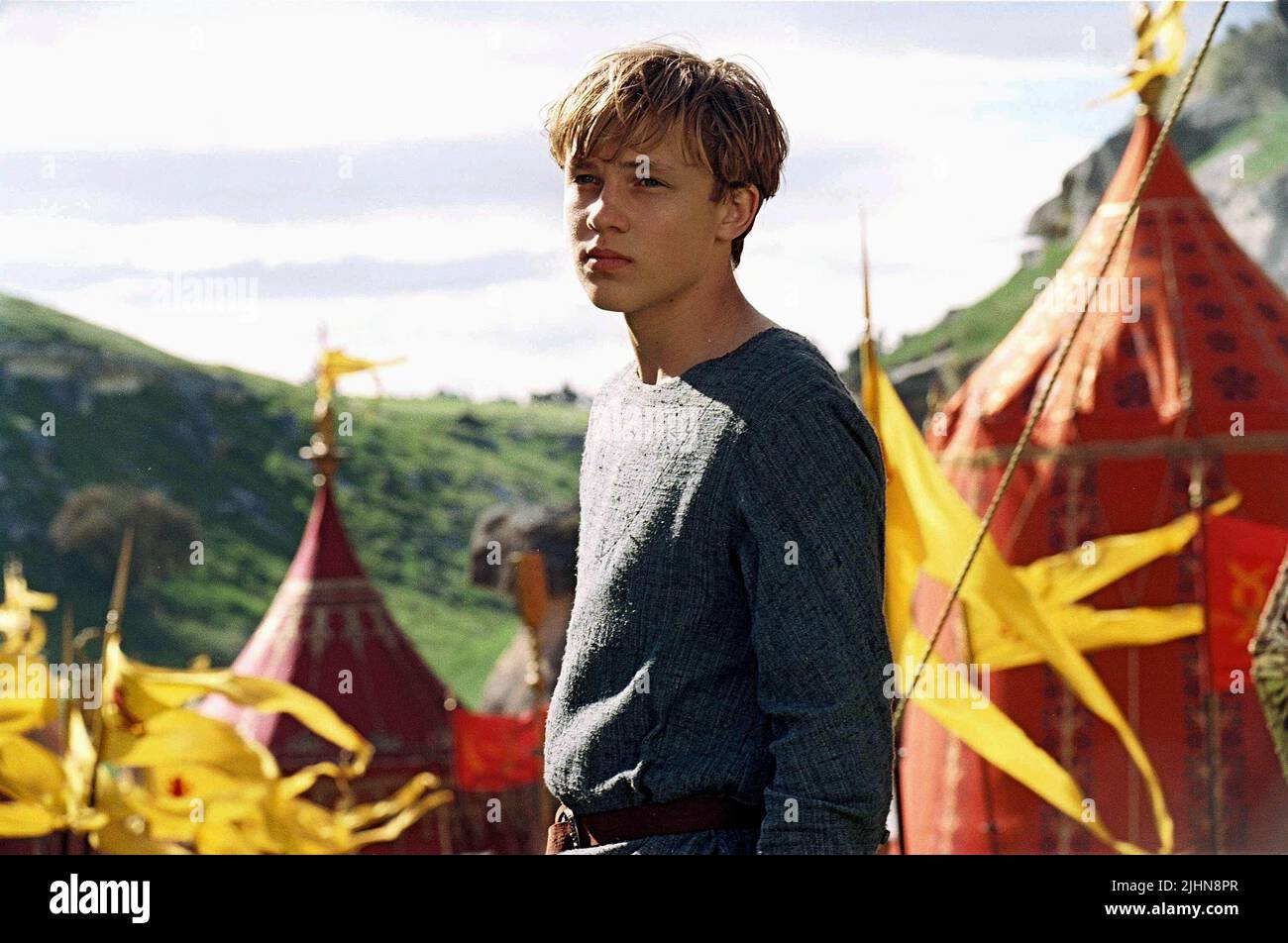 WILLIAM MOSELEY, THE CHRONICLES OF NARNIA: THE LION  THE WITCH AND THE WARDROBE, 2005 Stock Photo