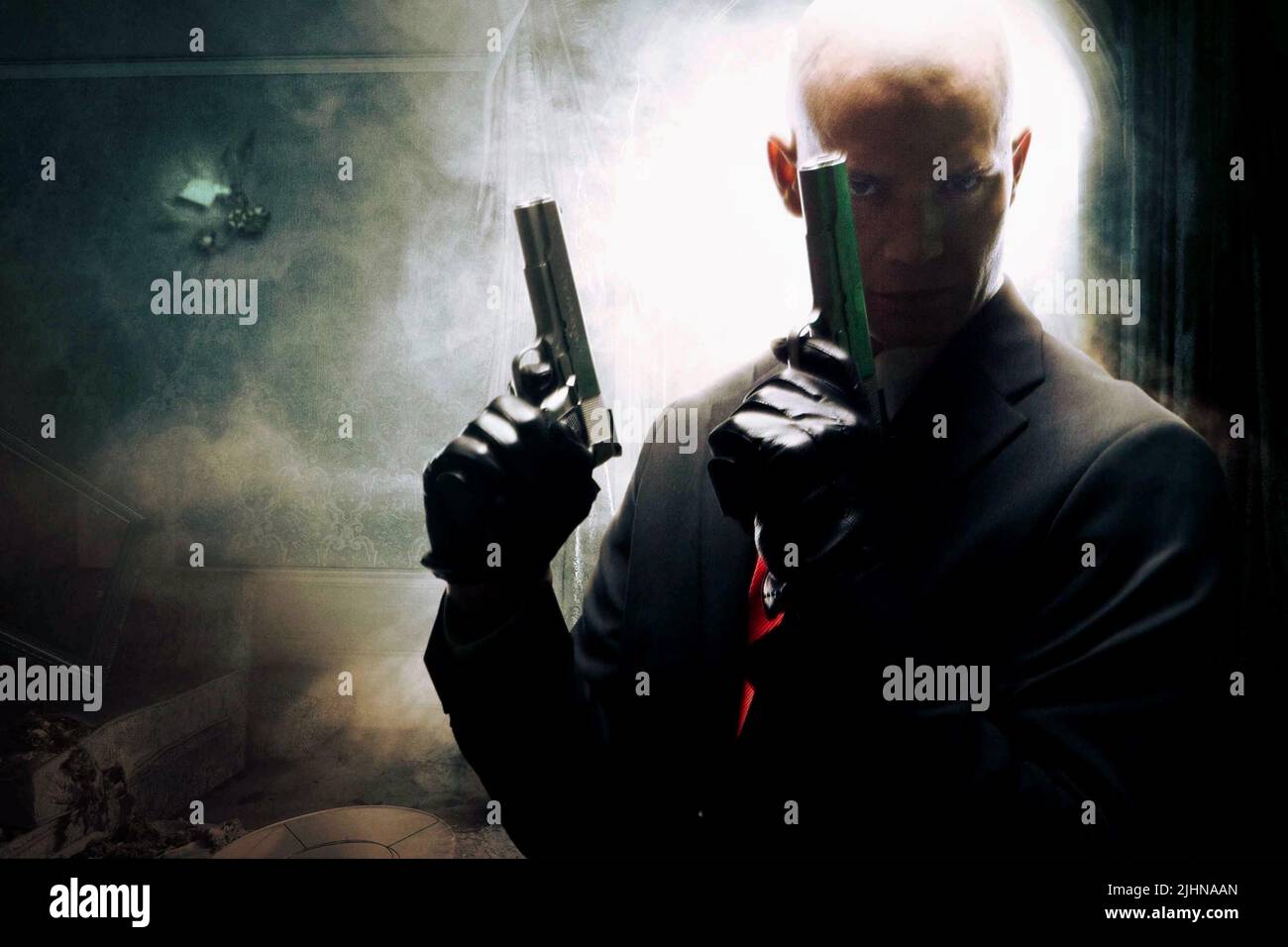 TIMOTHY OLYPHANT, HITMAN, 2007 Stock Photo