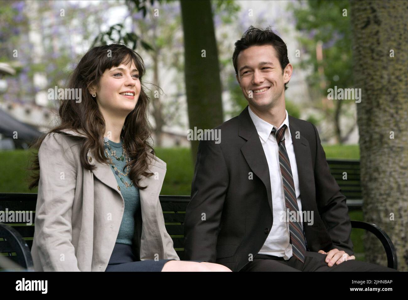 500 days of summer film hi-res stock photography and images - Alamy