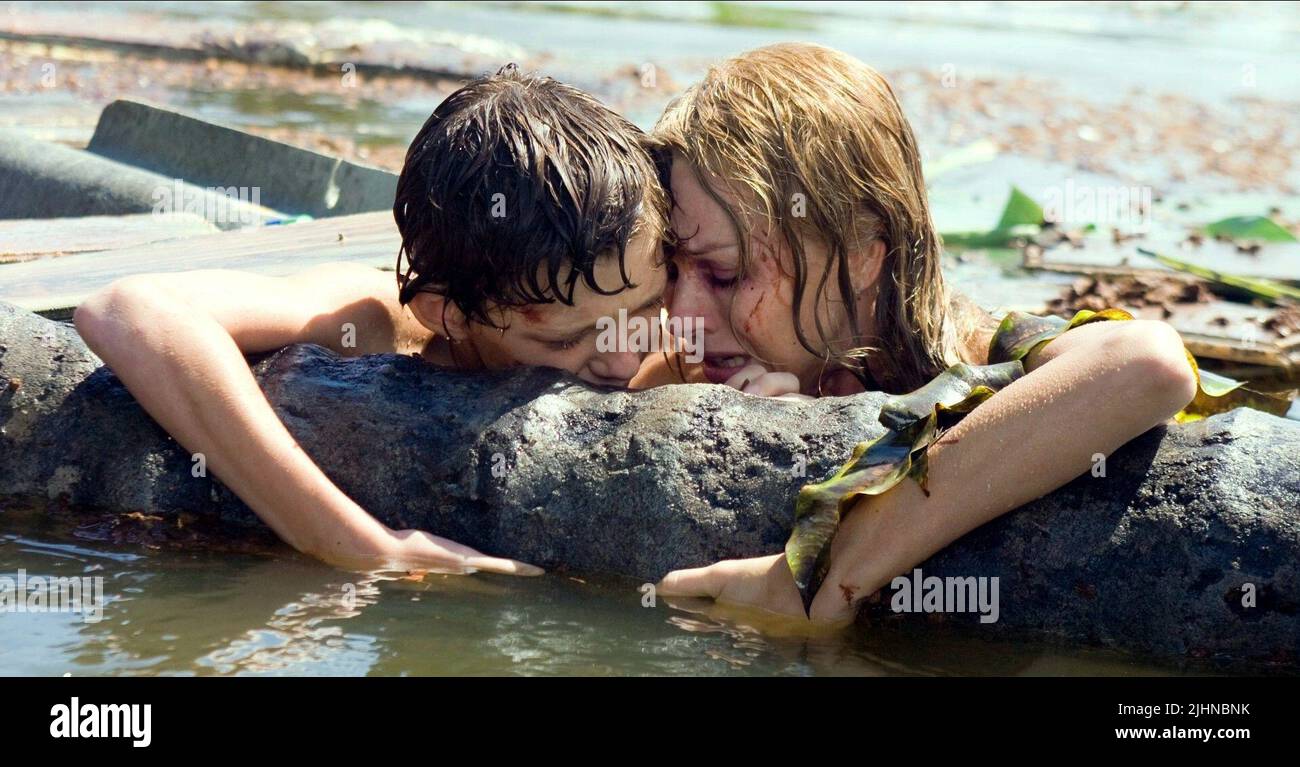 TOM HOLLAND, NAOMI WATTS, THE IMPOSSIBLE, 2012 Stock Photo