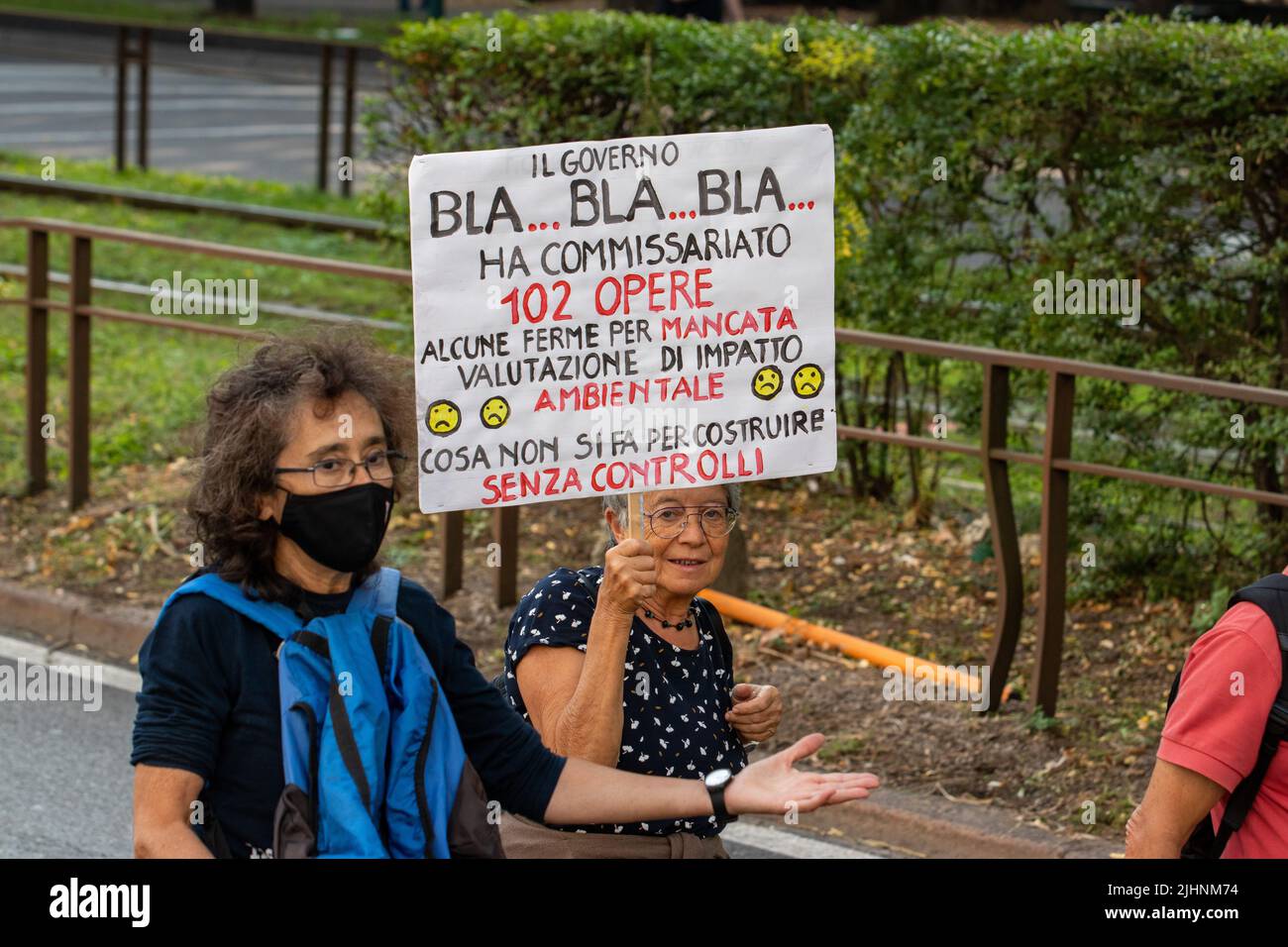 Blah blah blah hires stock photography and images Alamy