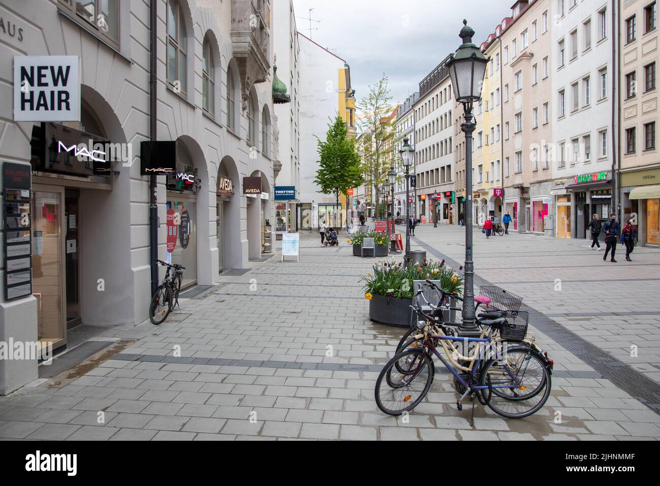 München sendlinger straße hi-res stock photography and images - Alamy