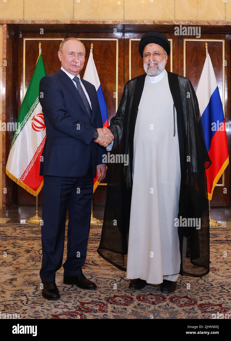 Ebrahim raisi putin hi-res stock photography and images - Alamy