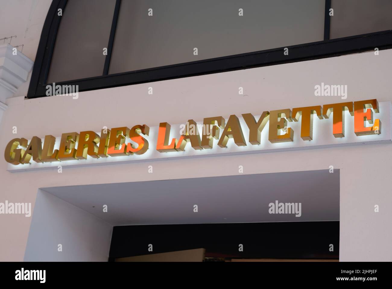 Galeries lafayette logo hi-res stock photography and images - Alamy